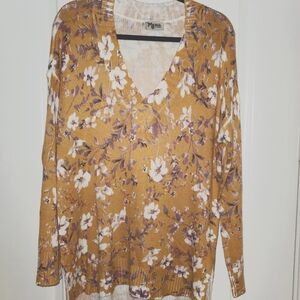 Show Me Your MuMu, Oversized XS,  Cliffside Sweater Flirtin Floral VNeck